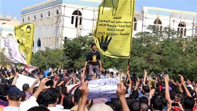 قوات الشرطة تحبط مظاهرة طلاب الجماعة 