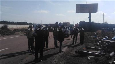 مصرع سائق وإصابة آخر في حادث تصادم سيارتين بالبحيرة