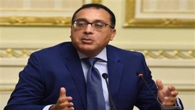 رئيس الوزراء يستعرض طلبات الشركات الراغبة في ضخ استثمارات جديدة | فيديو