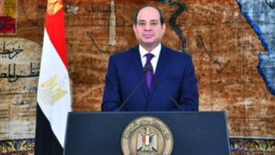 لحظة افتتاح السيسي لقاعدة برنيس العسكرية | فيديو