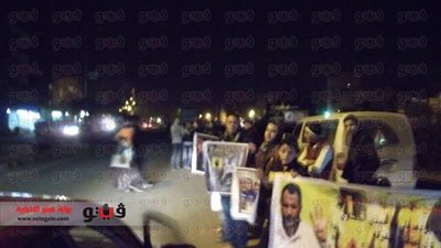 وقفة أمام منزل قتيل 