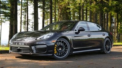 جمارك سيارات بورش باناميرا 2016 القادمة من الإمارات