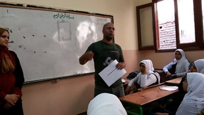 بيت ثقافة طوخ يقيم محاضرات بالمدارس حول مشاكل المراهقة