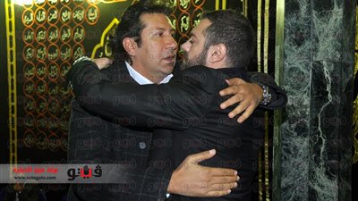 بالصور..نجوم الفن يقدمون واجب العزاء لعمرو يوسف في وفاة والده