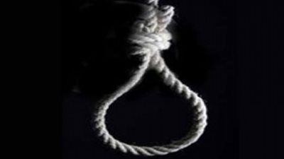 ربة منزل تشنق نفسها بسبب خلافات زوجية في أسيوط