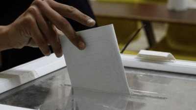 «العليا الفلسطينية» تقرر استكمال إجراء الانتخابات في الضفة دون غزة