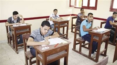 بدء امتحانات الفصل الدراسى الأول للنقل بالوادي الجديد