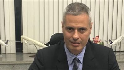 الطيار أحمد عادل يستقبل سكرتير عام اتحاد الأفرا