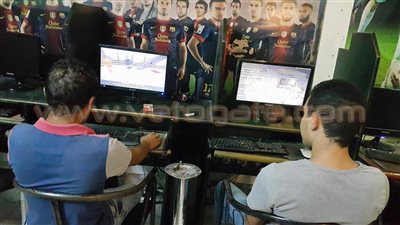 بالصور.. تشميع 5 محال إنترنت ببورسعيد لتواجد طلاب بها