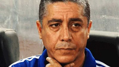 محمد عمر يحتوي غضب البدلاء في الاتحاد السكندري