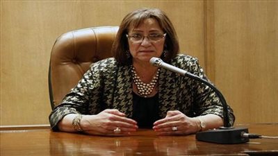 نائبة تطالب 