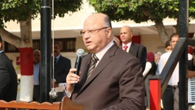 محافظ القاهرة يشدد على تفعيل لجان إدارة الأزمات والكوارث