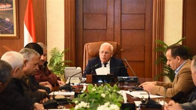 محافظ بورسعيد يستقبل مسئولي شركة ألمانية لإنتاج عدادات المياه الذكية | صور