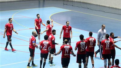 الأهلي يهزم أصحاب الجياد بدوري محترفي اليد