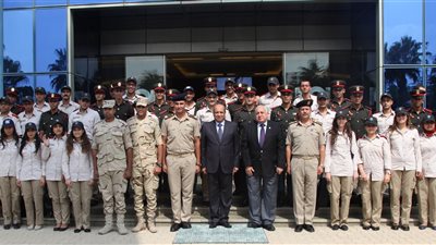 «العربية للتصنيع» تستقبل المرشحين للعمل في «الخارجية والرقابة الإدارية»