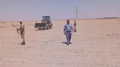 تنفيذ حملة لإزالة التعديات على أراضي مملوكة للدولة بالوادي الجديد
