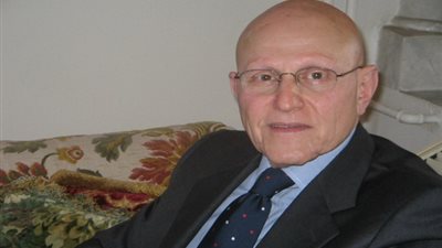 تمام سلام يرفض تمتع أى فريق بالثلث المعطل فى الحكومة اللبنانية