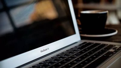 «مايكروسوفت» تطرح أجهزة الـ«لاب توب» القديمة بـ300 دولار