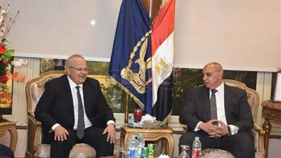 جامعة القاهرة تناقش مشروعا بحثيا مع مديرية أمن الجيزة