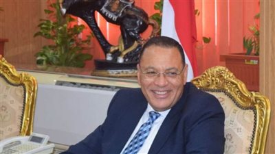 محافظ الشرقية: لن أسمح بالإضرار بالمسنين | صور