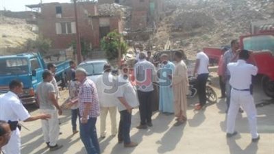 بالصور.. إزالة تعديات على أملاك الدولة بـ«السحلية» في مصر القديمة