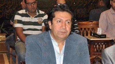 هاني رمزي وعماد أديب أبرز الحضور في عزاء والد شيري عادل