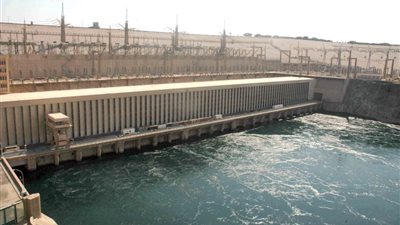 سنتيمتر واحد انخفاضًا فى منسوب النيل أمام 