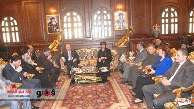 بالصور.. محافظ الشرقية يهنئ الأقباط بعيد القيامة