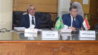 إنشاء مركز للكتاب بكليات جامعة بنها