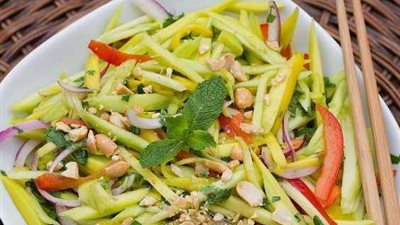 سلطة الكوسة بالكسبرة لضبط مستوى السكر في الدم