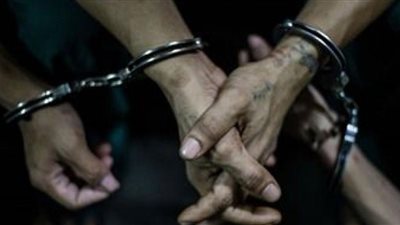 ضبط عاطلين بحوزتهما 42 قطعة حشيش بالغردقة