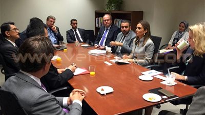 وزيرة التعاون تبحث تحسين مستوى معيشة المواطن مع البنك الدولي