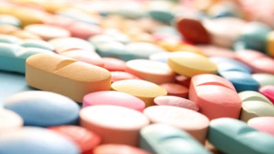 احذر.. استخدام مسكنات الألم دون استشارة الطبيب