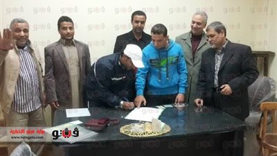 الرجاء يتعاقد مع 