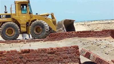إزالة 10 حالات تعد على أملاك الدولة بحي العامرية في الإسكندرية