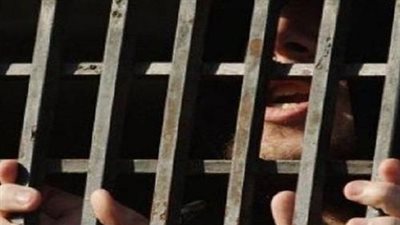 تجديد حبس عاطل سرق سلسلة من سيدة بالنزهة