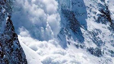 نجاة طفلة من الموت بعد أن دفنتها الثلوج لمدة 18 ساعة في باكستان