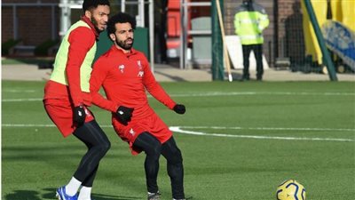 محمد صلاح يشارك في تدريبات ليفربول قبل لقاء يونايتد | صور