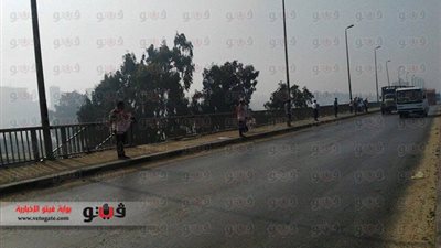 سائقو ميت غمر يطاردون الإخوان على طريق المنصورة - القاهرة