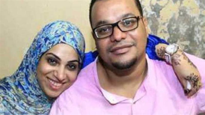 علي أبو القاسم وزوجته