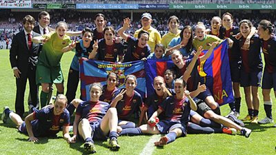 سيدات برشلونة تتوج ببطولة الدورى الإسبانى لكرة القدم