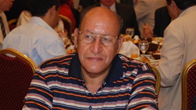 أسعد: عدم تصفيق الأقباط للرئاسة إفصاح عن رأيهم السياسى