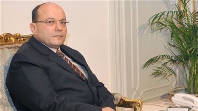 النائب العام يقضى إجازة 