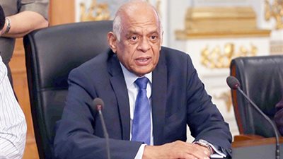 رئيس البرلمان يهنئ القوات المسلحة بمناسبة ذكرى حرب أكتوبر