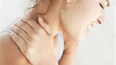 4 نصائح تساعد في علاج آلام الرقبة