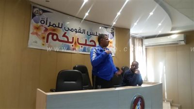 دورة تدريبية لأولياء الأمور وموظفي المصالح لتعليم لغة الإشارة في قنا | فيديو