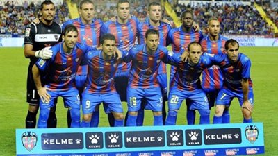 اليوم.. ريـال مدريد في مواجهة ليفانتي وبرشلونة أمام إيبار في الليجا