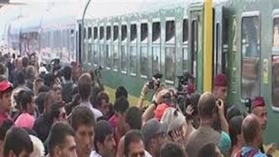 الجيش يتدخل لمنع تدفق اللاجئين إلى سلوفينيا