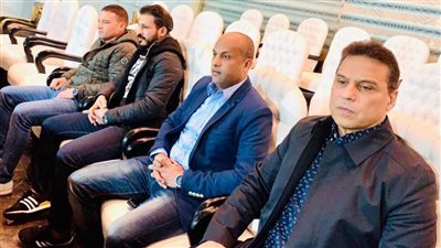 البدرى وجهازه يحضرون لقاء الأهلى وطنطا