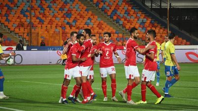 الأهلي يتقدم على طنطا 0/1 في الشوط الأول